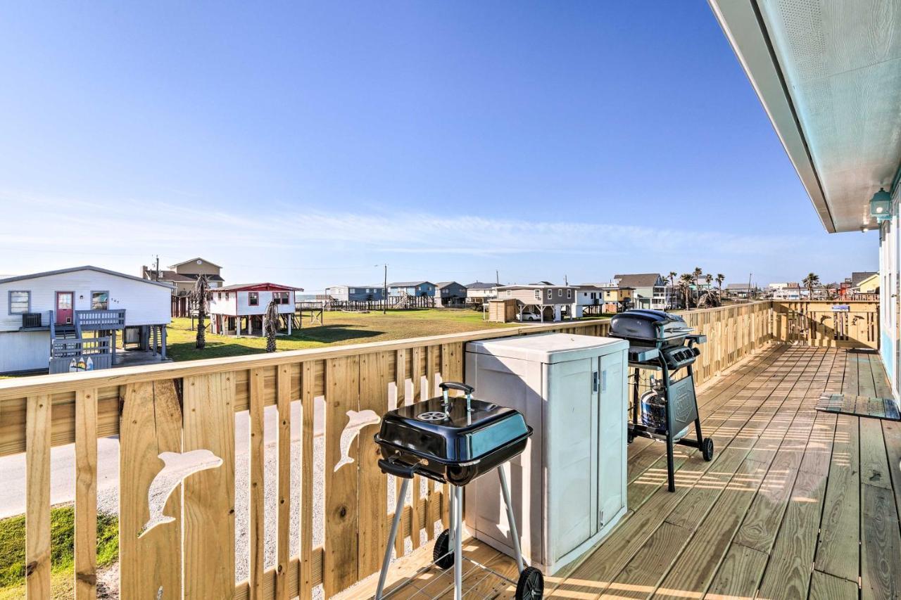 Surfside Escape With Deck About 1 Block To Beach! Freeport Exterior photo